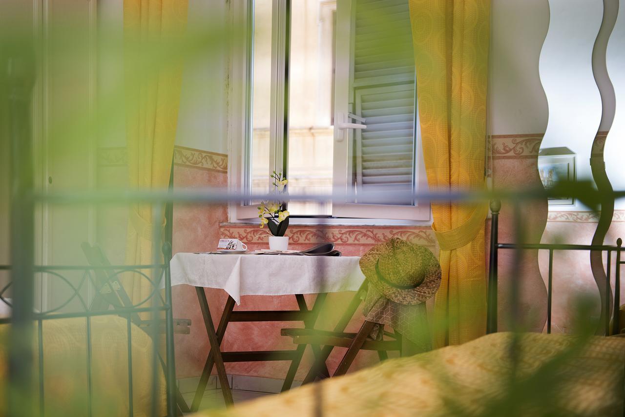 Obelus Bed & Breakfast โรม ภายนอก รูปภาพ
