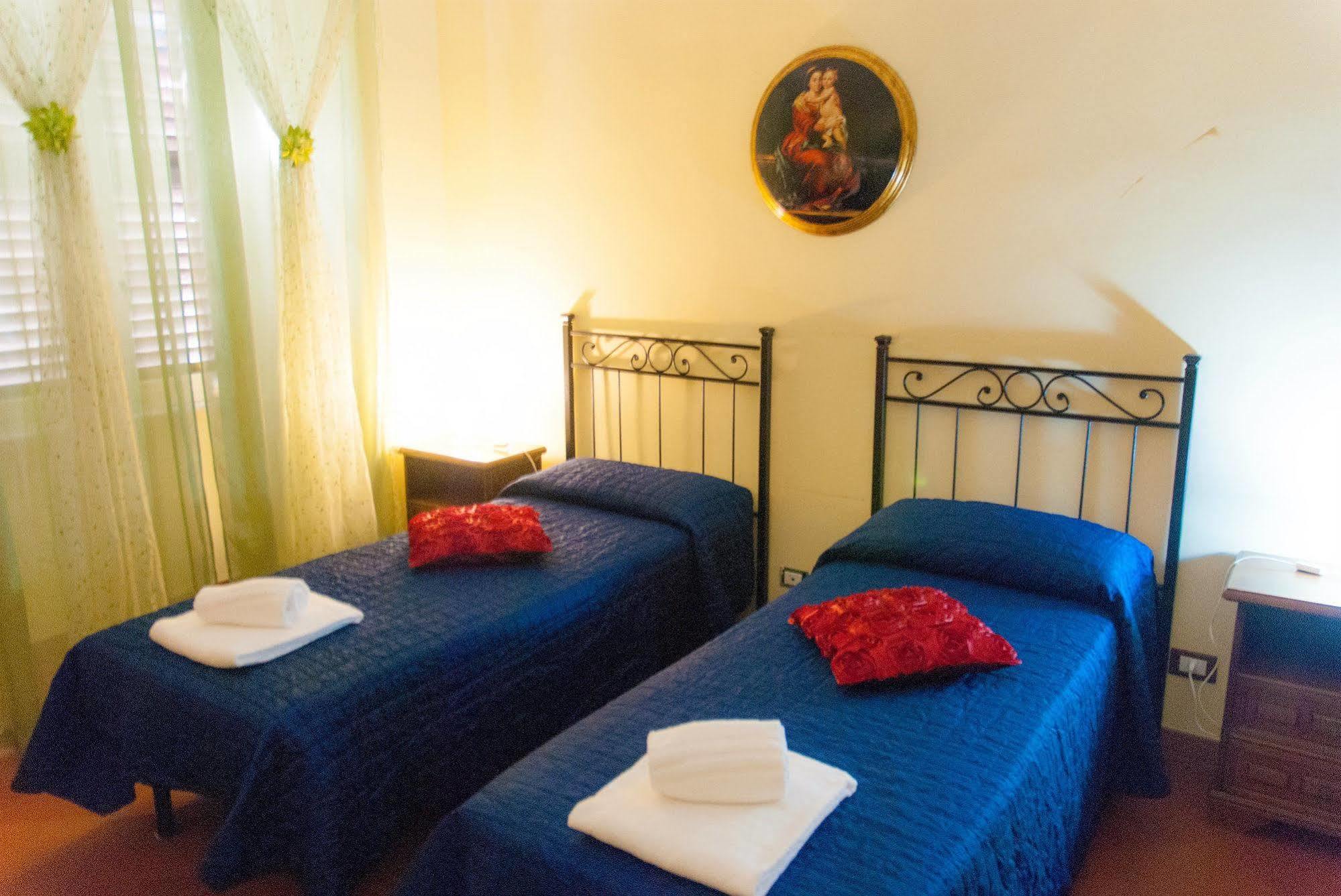 Obelus Bed & Breakfast โรม ภายนอก รูปภาพ